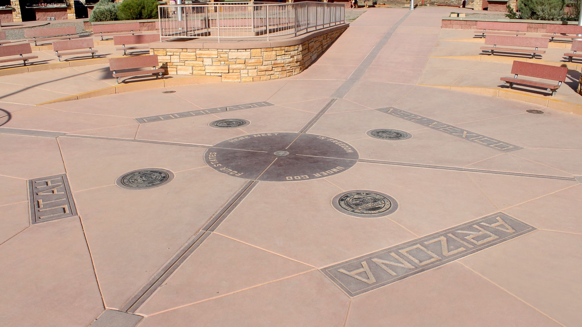 File:Four Corners Monument - panoramio.jpg
