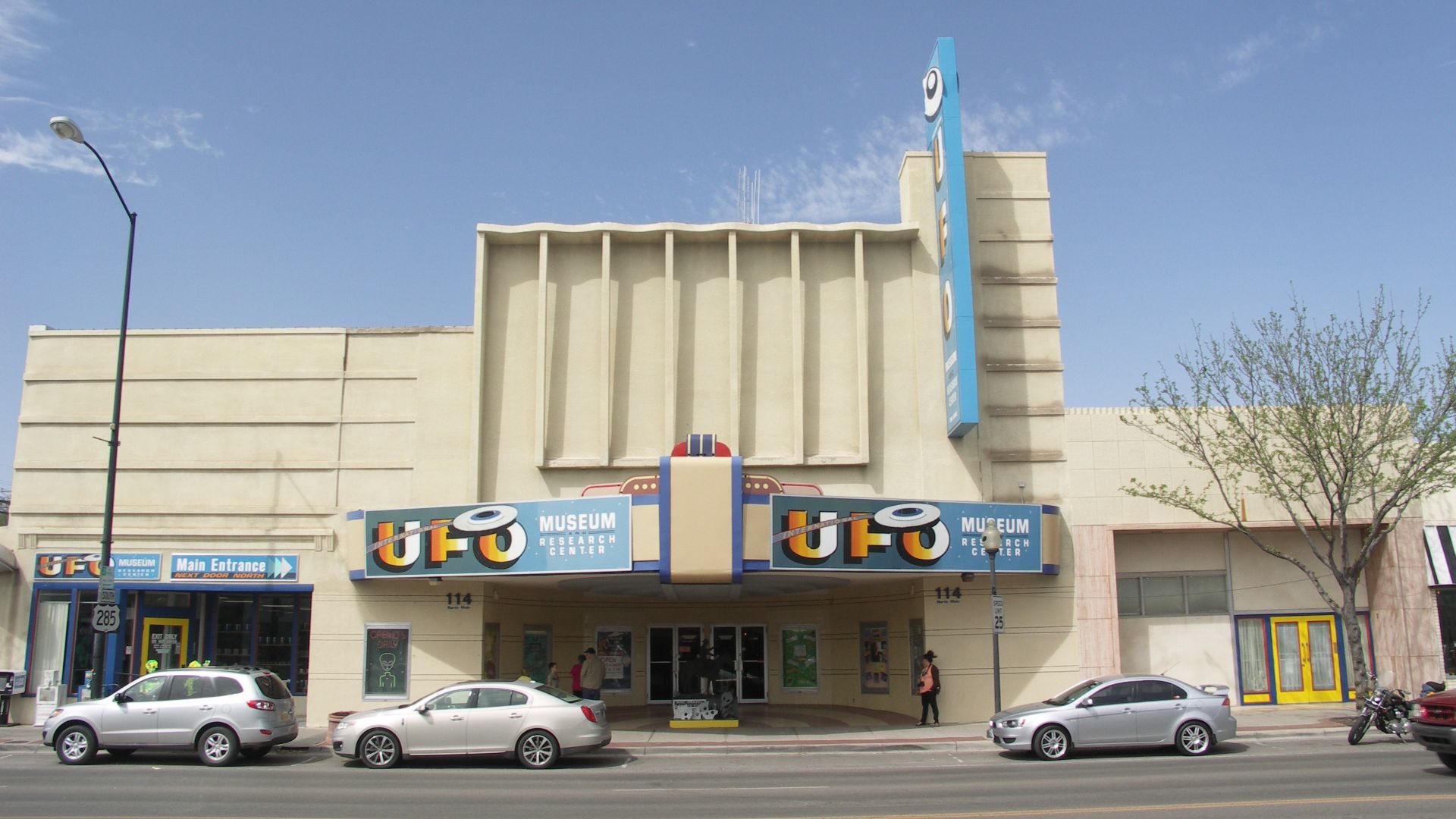 File:International UFO Museum and Research Center (4512474350).jpg