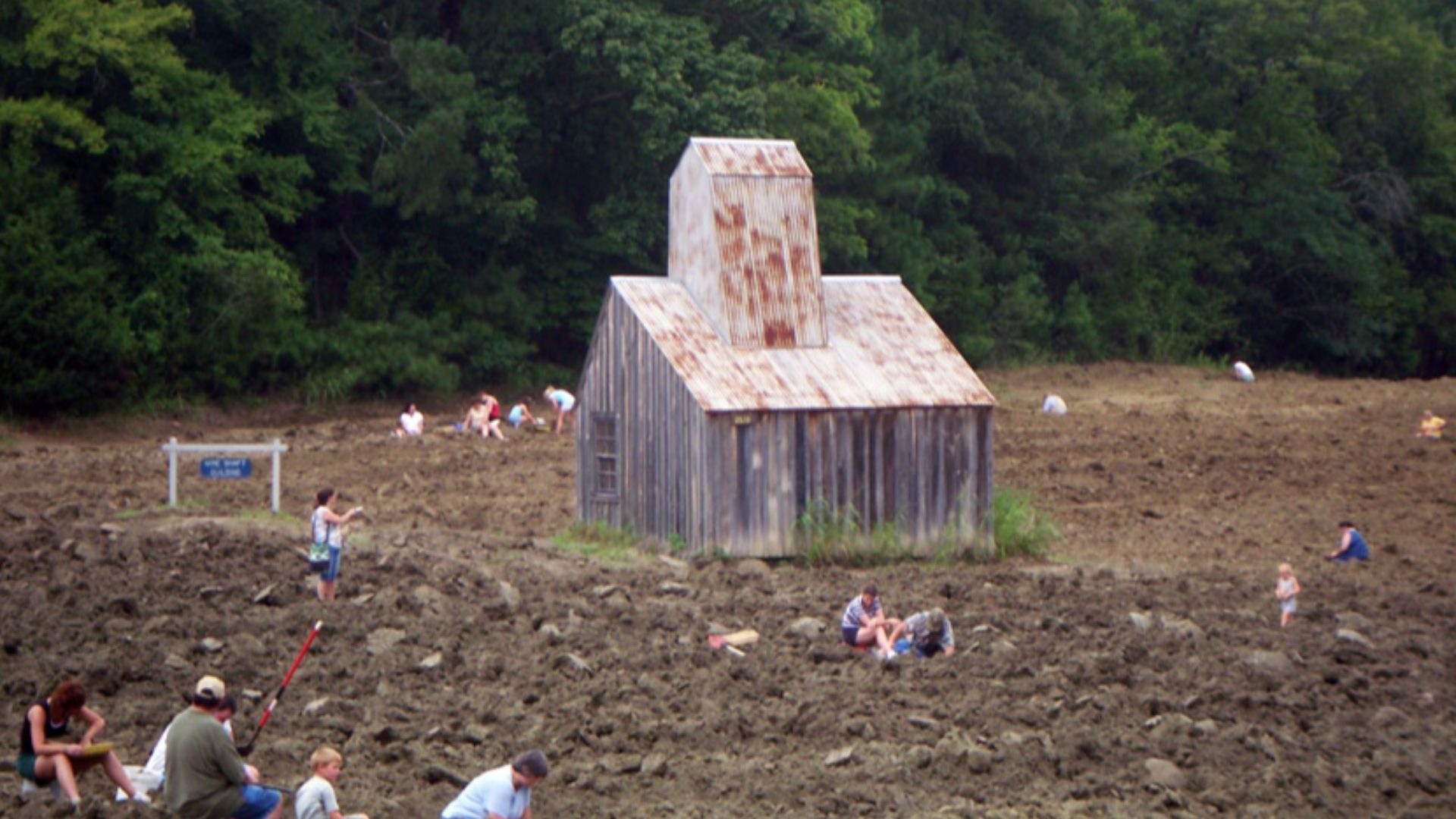 File:Digging For Diamonds (2245556315).jpg