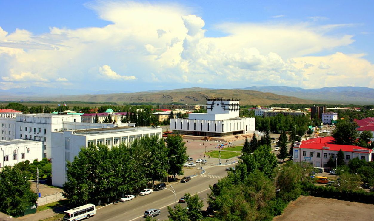 File:Вид на г. Кызыл.JPG