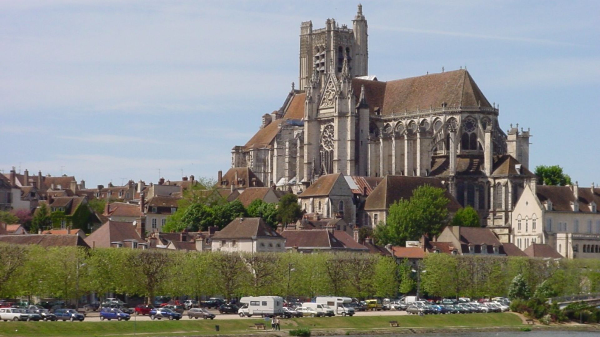 File:1240-Auxerre.jpg