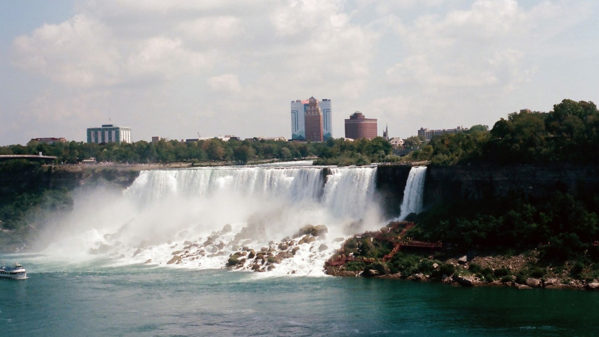 File:Niagara Falls American side.jpg