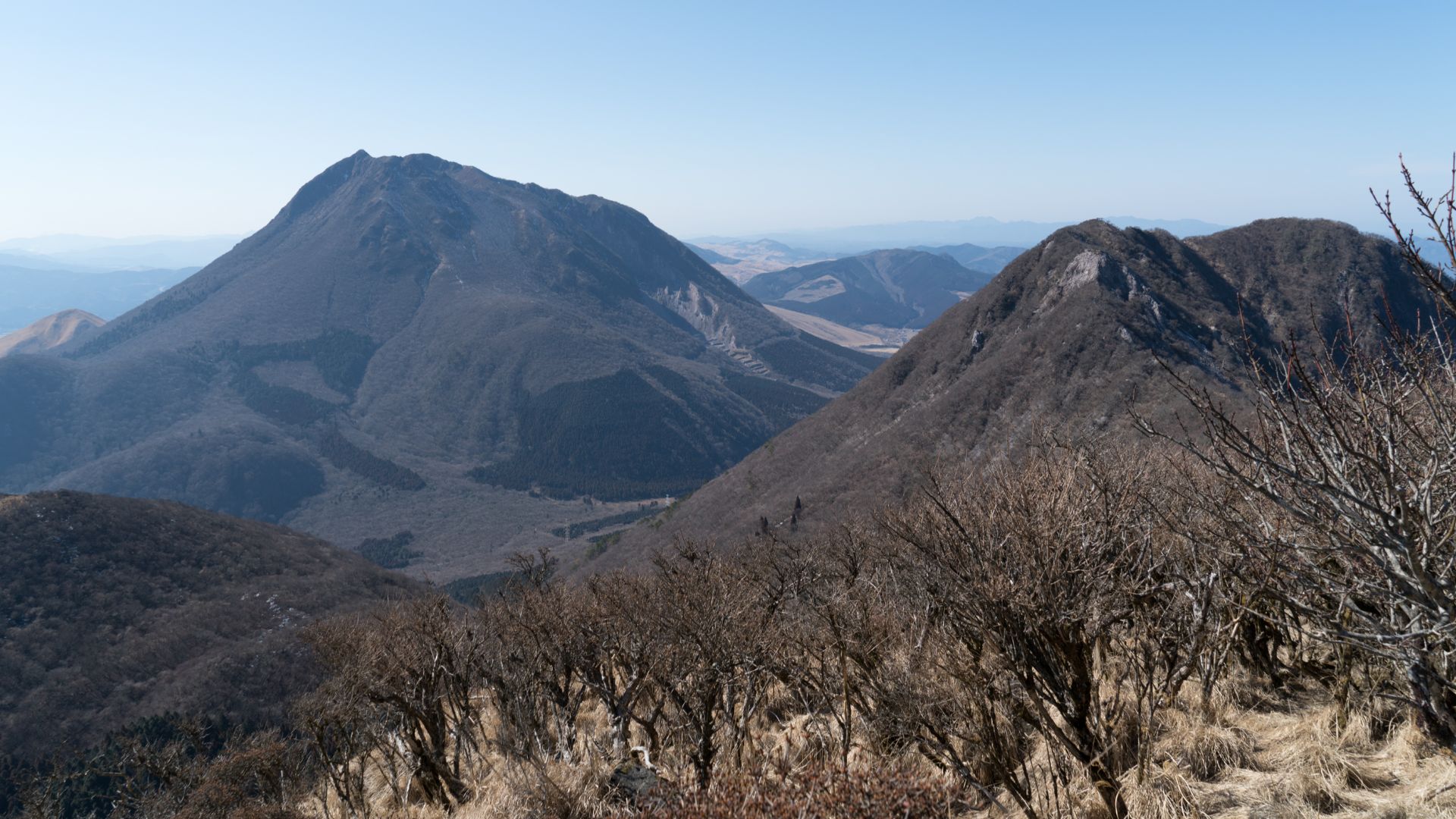 File:Mount Yufu 2017-02-19 (33842094041).jpg