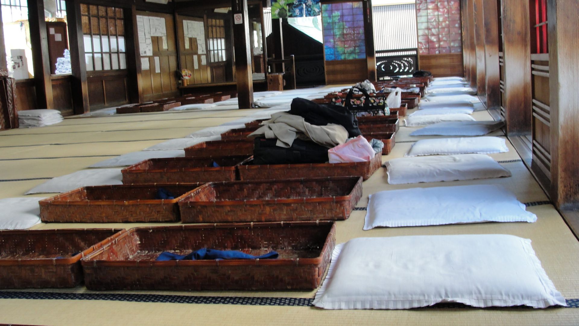 File:Tatami room in Dogo Onsen (22408557315).jpg