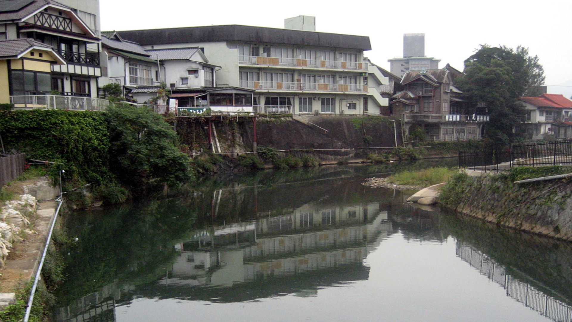 File:Ureshino Onsen 01.jpg