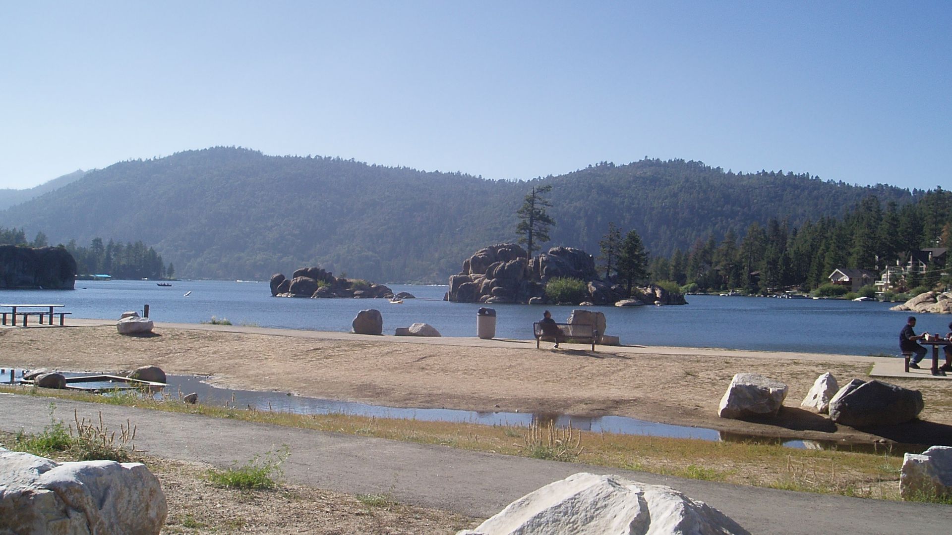 File:Big Bear Lake2.jpg
