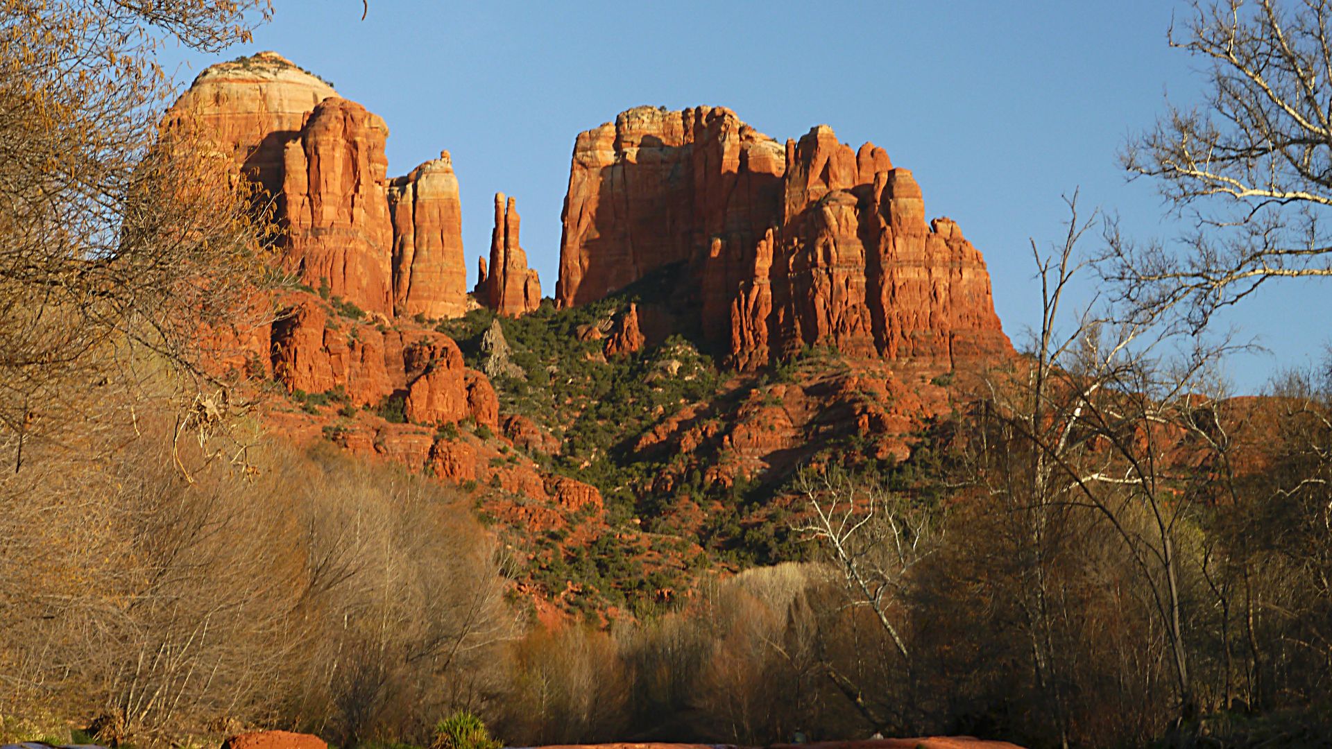 File:Cathedral Rock - Sedona AZ-1.jpg