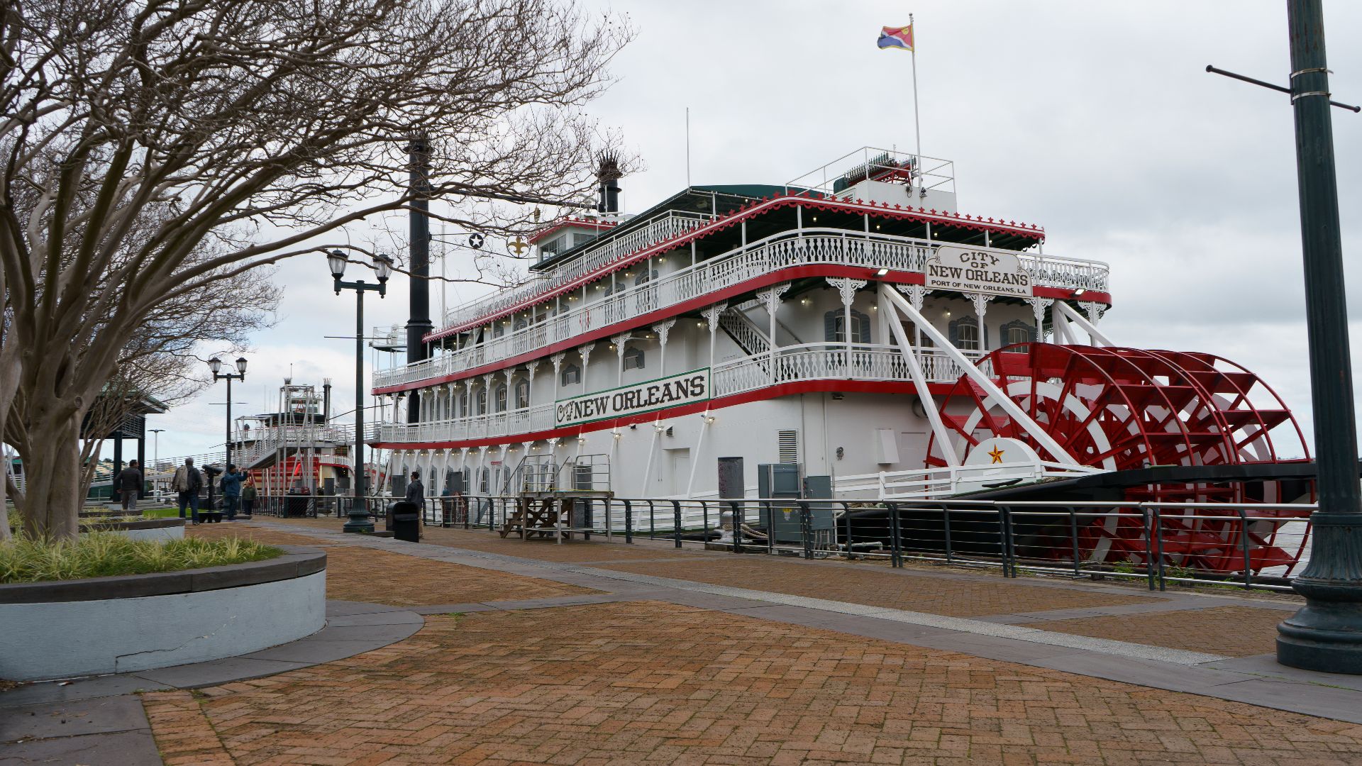 File:City of New Orleans Riverboat at Woldenberg Park, New Orleans, January 2020 - 05.jpg