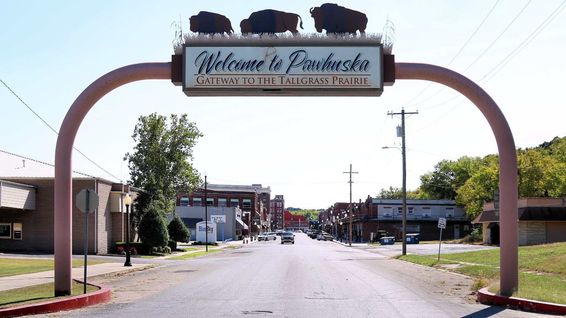 File:Welcome Sign Pawhuska Oklahoma 2024.jpg