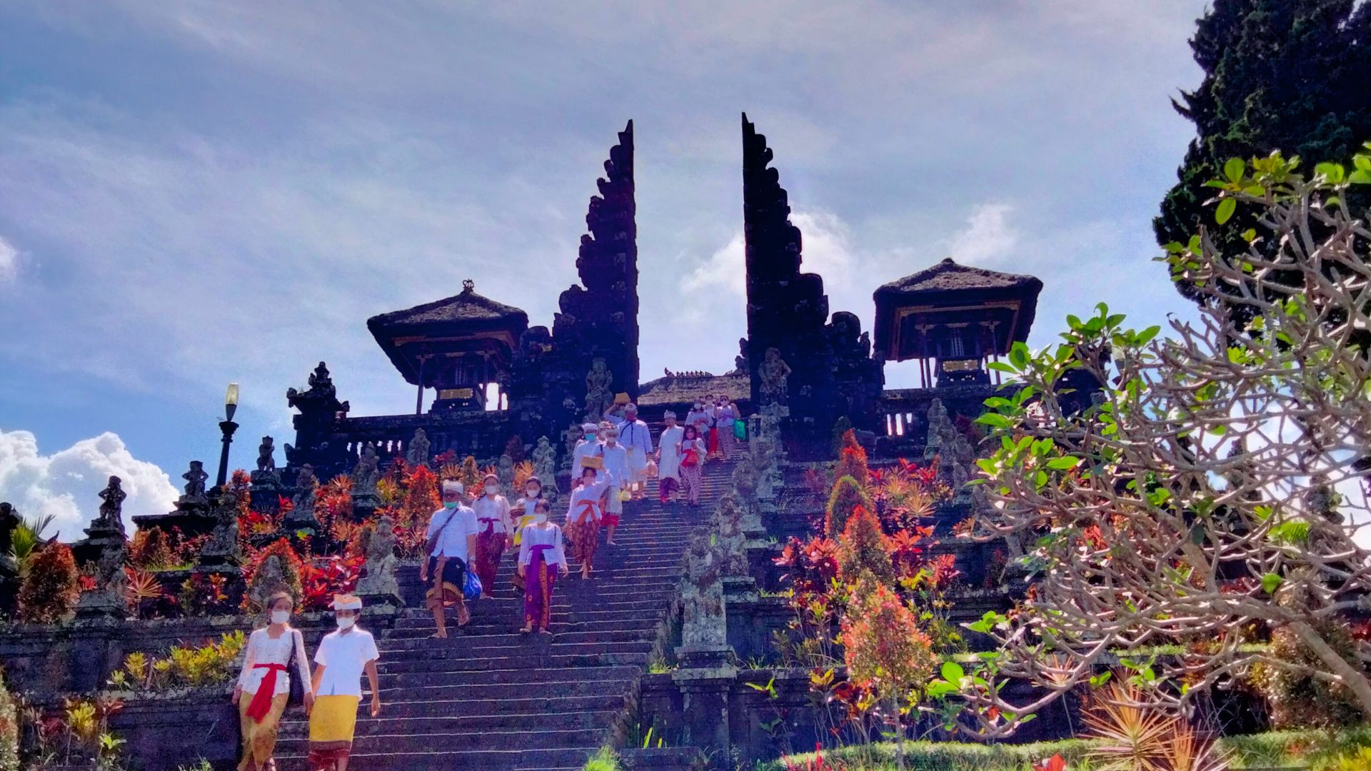 File:Besakih Temple Bali.jpg
