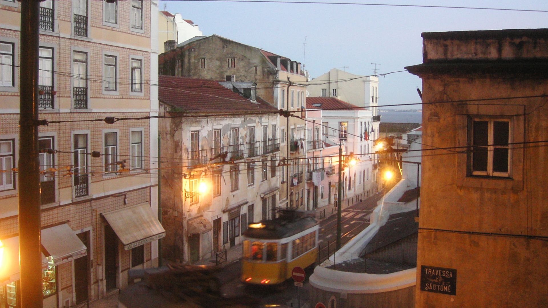 File:December 10, 2006, Lisbon 89.jpg