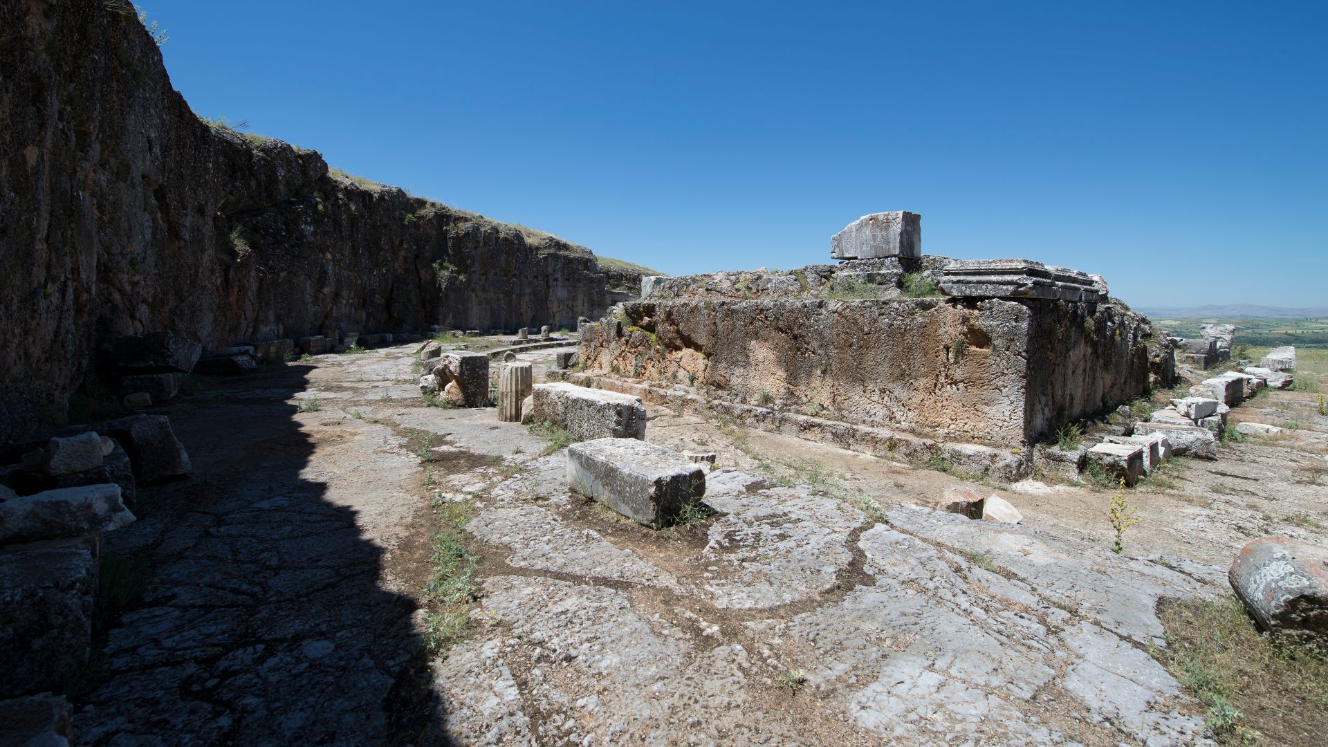 File:Antioch in Pisidia Augustus Temple 2938.jpg