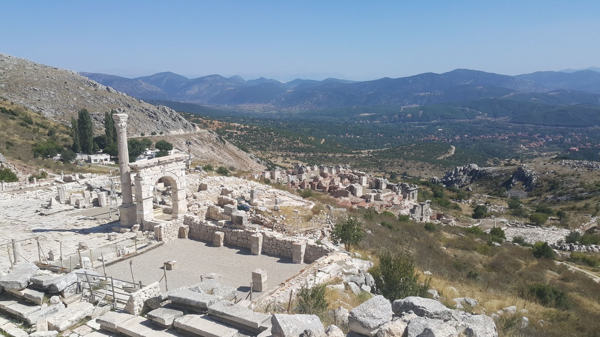 File:Sagalassos Antik Kenti 03.jpg