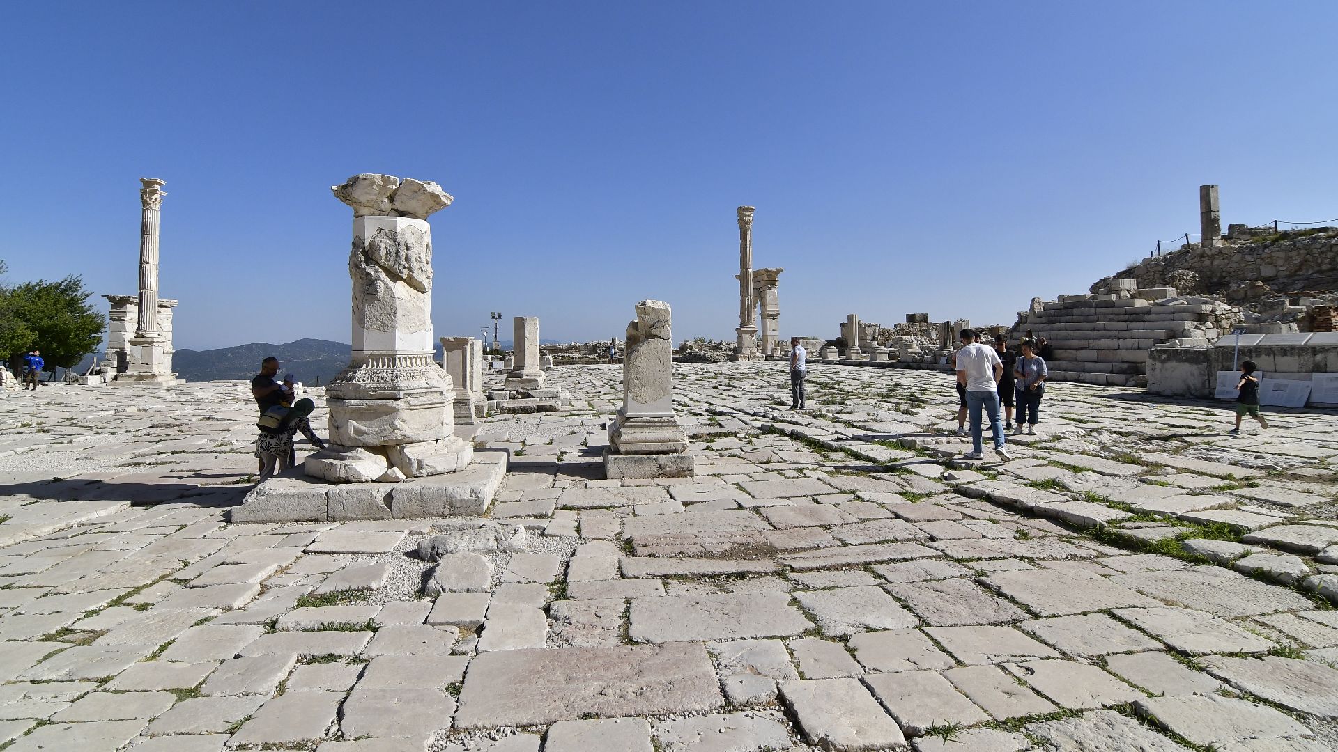 File:Sagalassos Antik Kenti - Burdur6.jpg