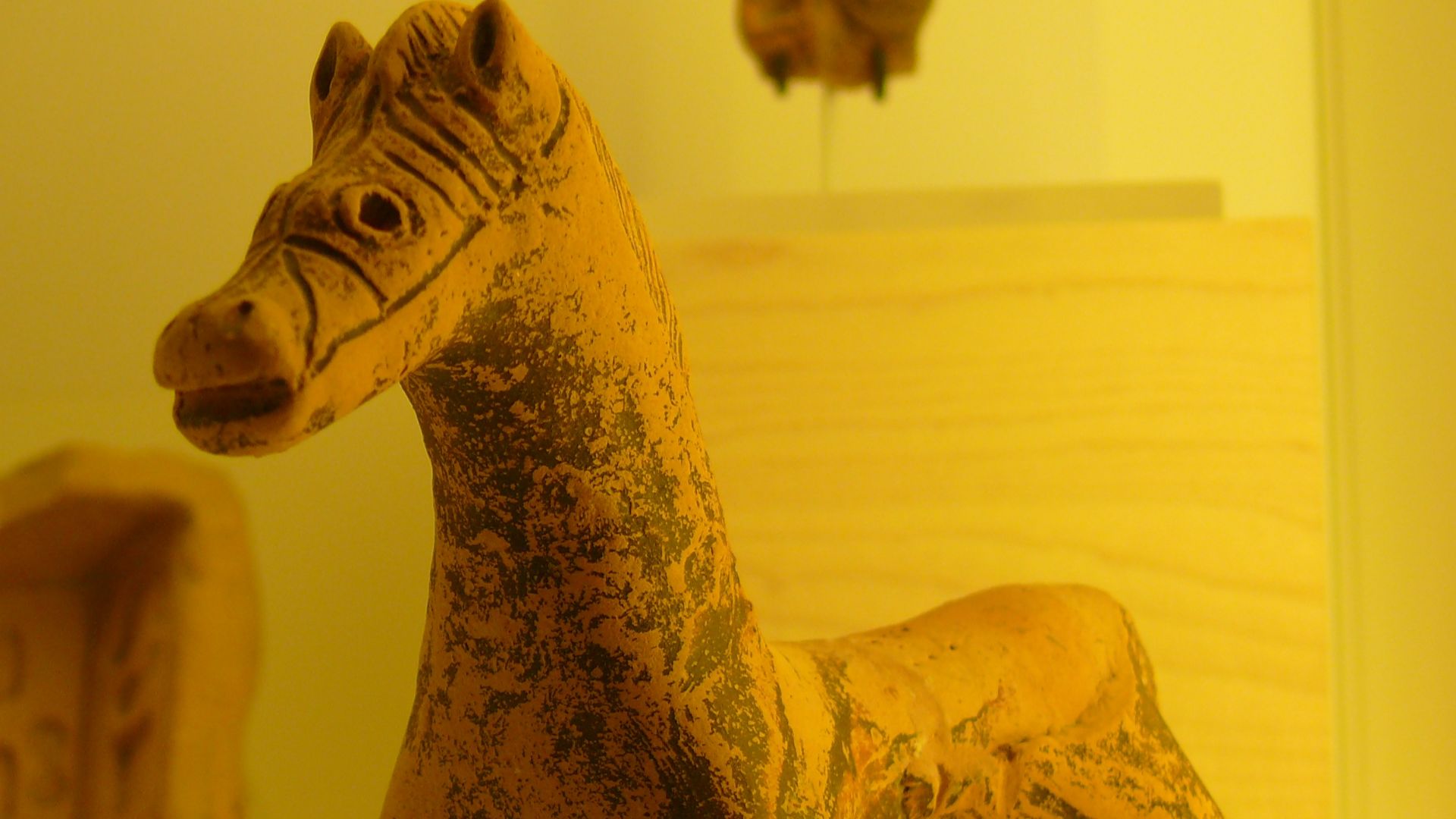 File:Statuette horse sagalassos tongeren.JPG