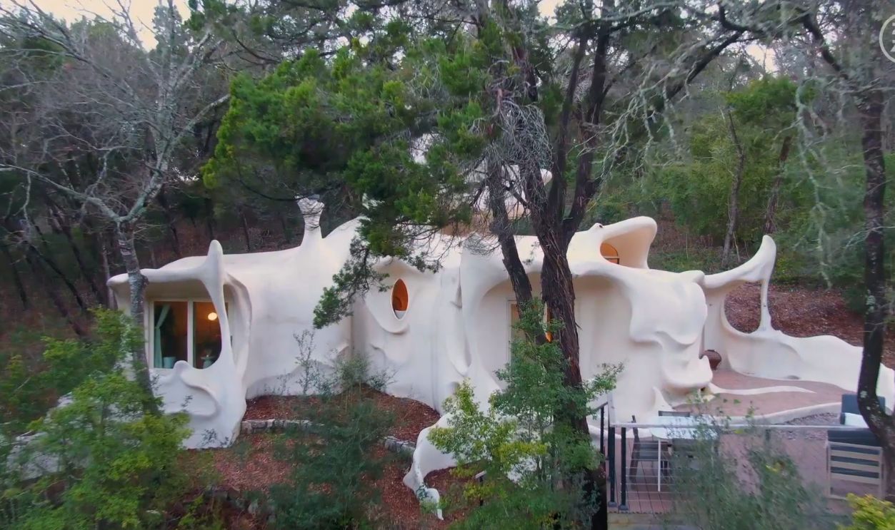 The Bloomhouse By Lodgewell