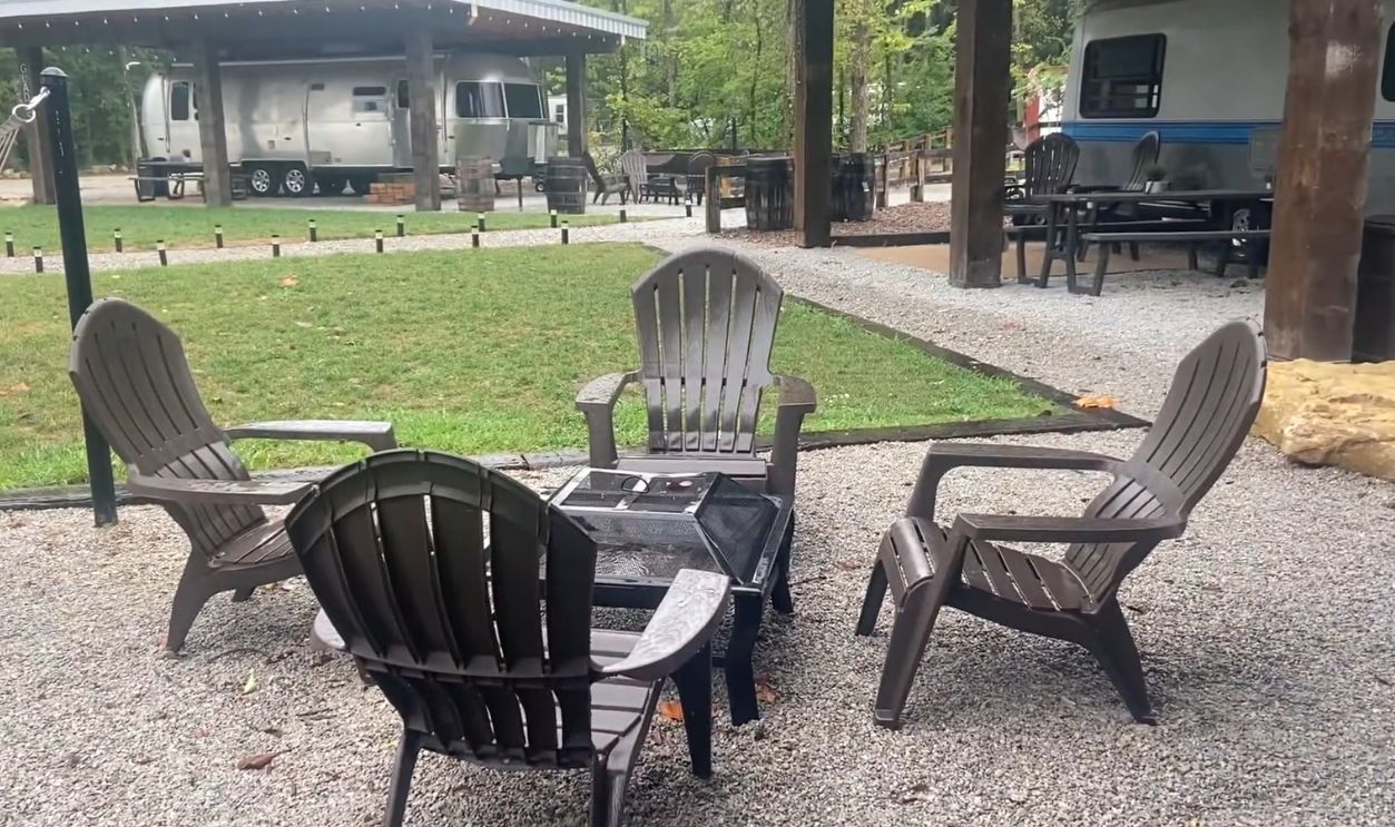 The Grace Airstream At Progress Park 