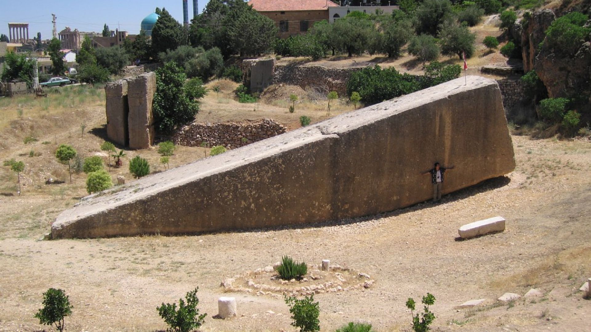 File:Baalbek stone.jpg