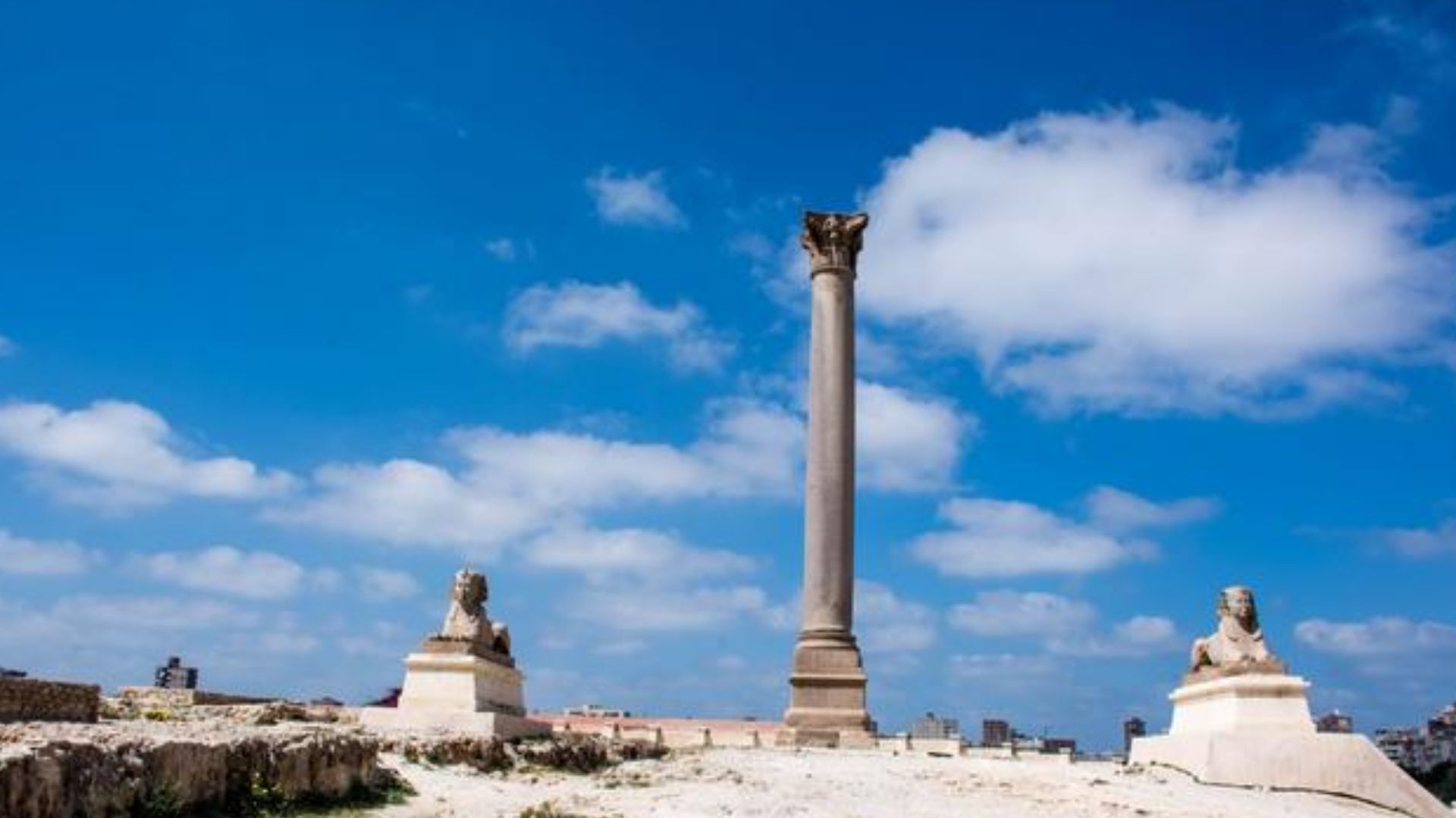 File:Pompeys-Pillar Alex.jpg