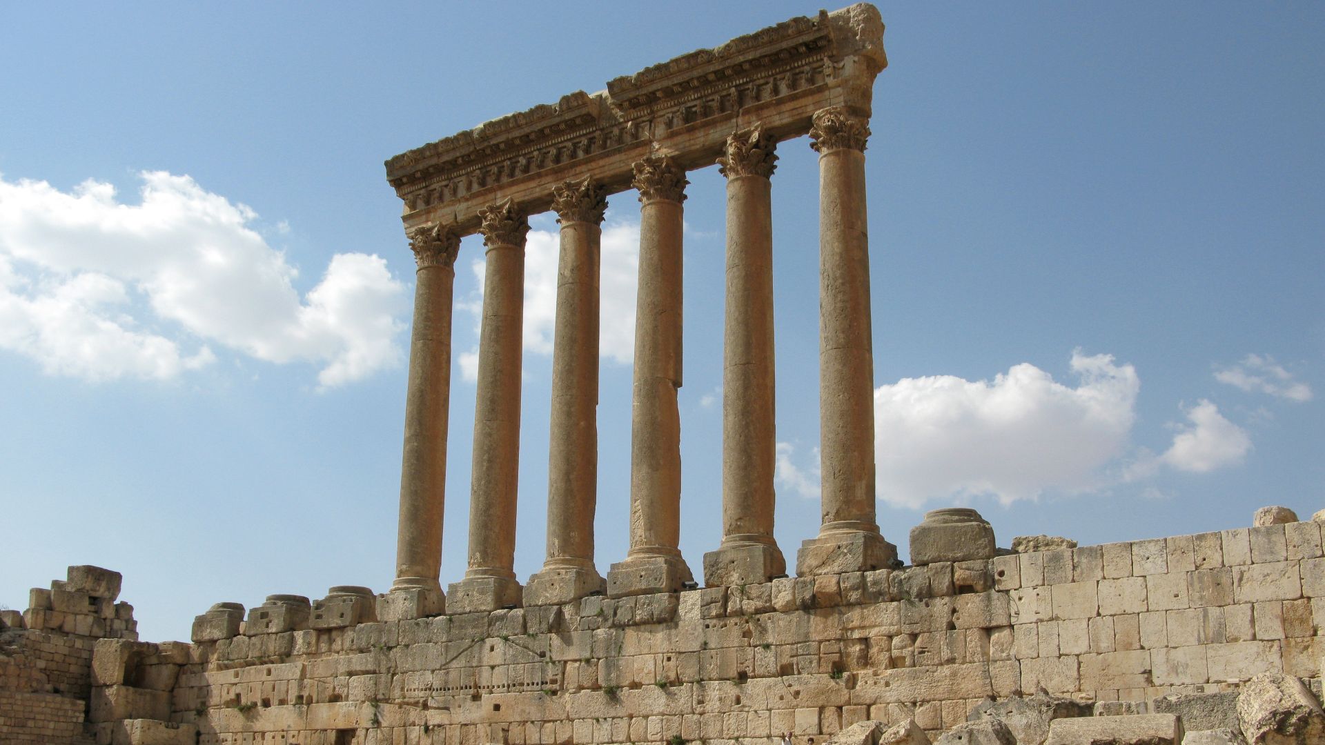 File:Lebanon, Baalbek, Temple of Jupiter.jpg