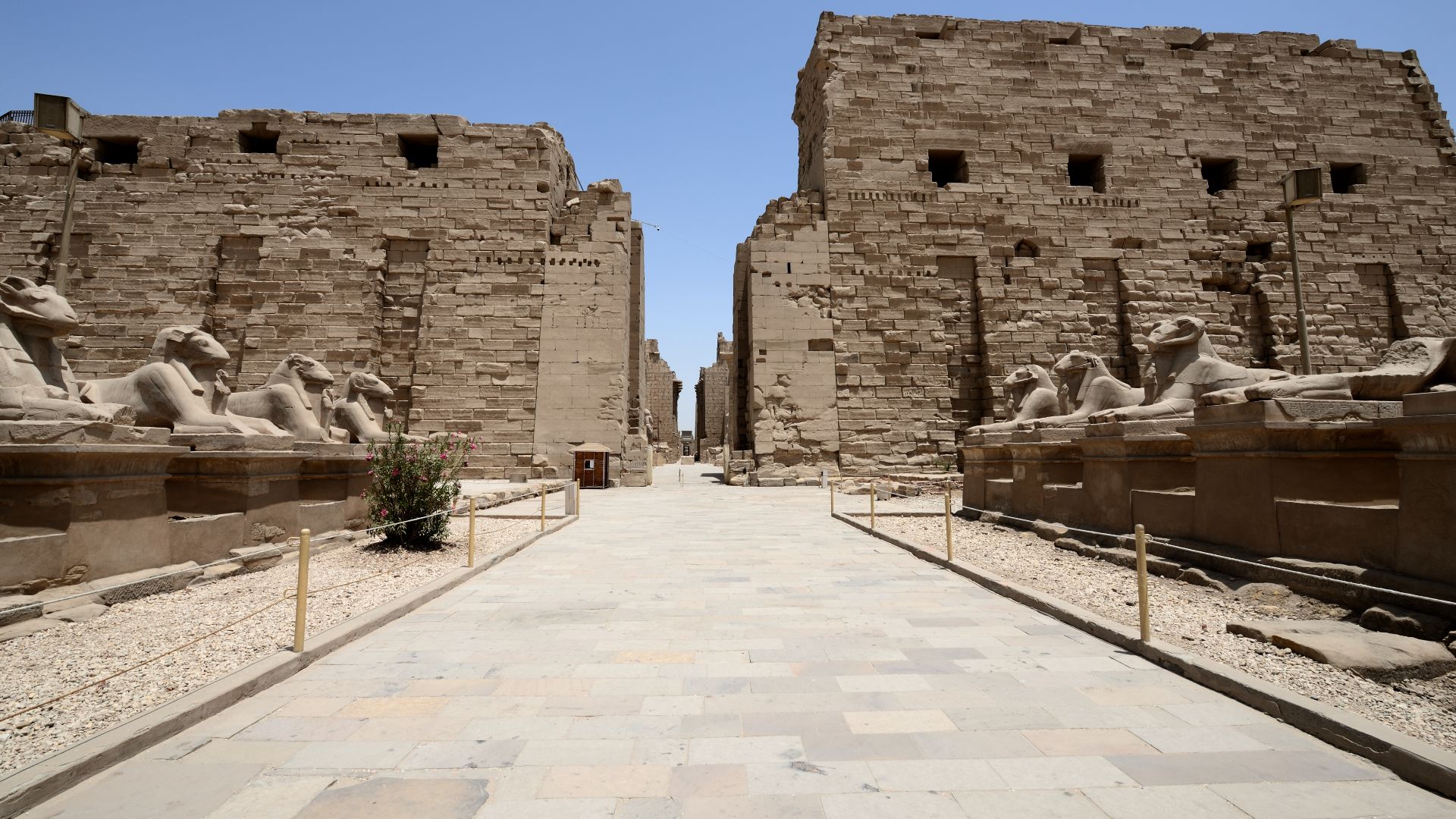 File:Karnak temple complex 12.jpg