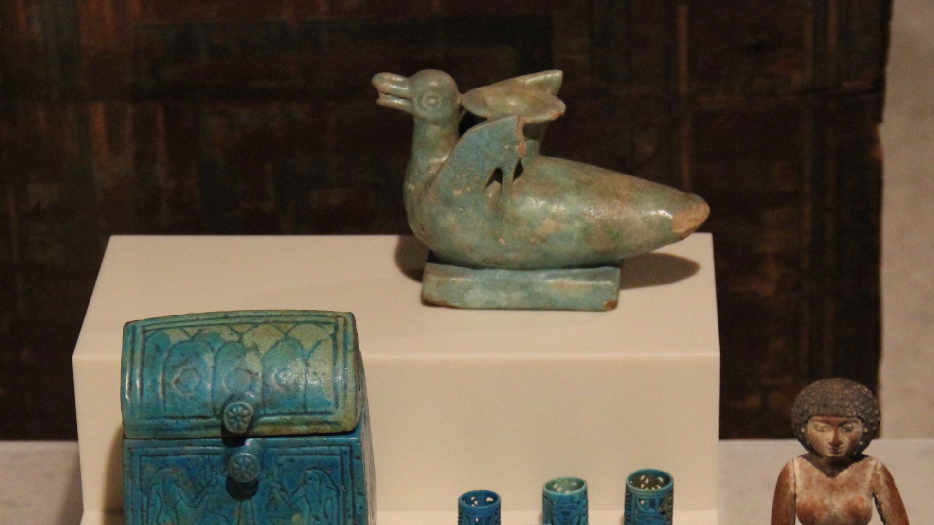 File:Ancient Egypt Faience Burial Objects (28132901033).jpg