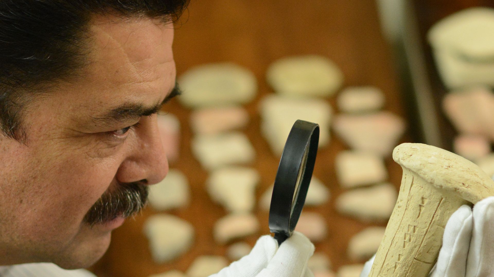 File:Clavo de fundación.JPG