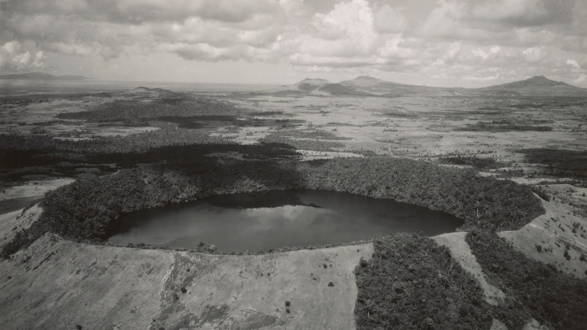 File:Philippine Island - Jolo Island - NARA - 68155990.jpg