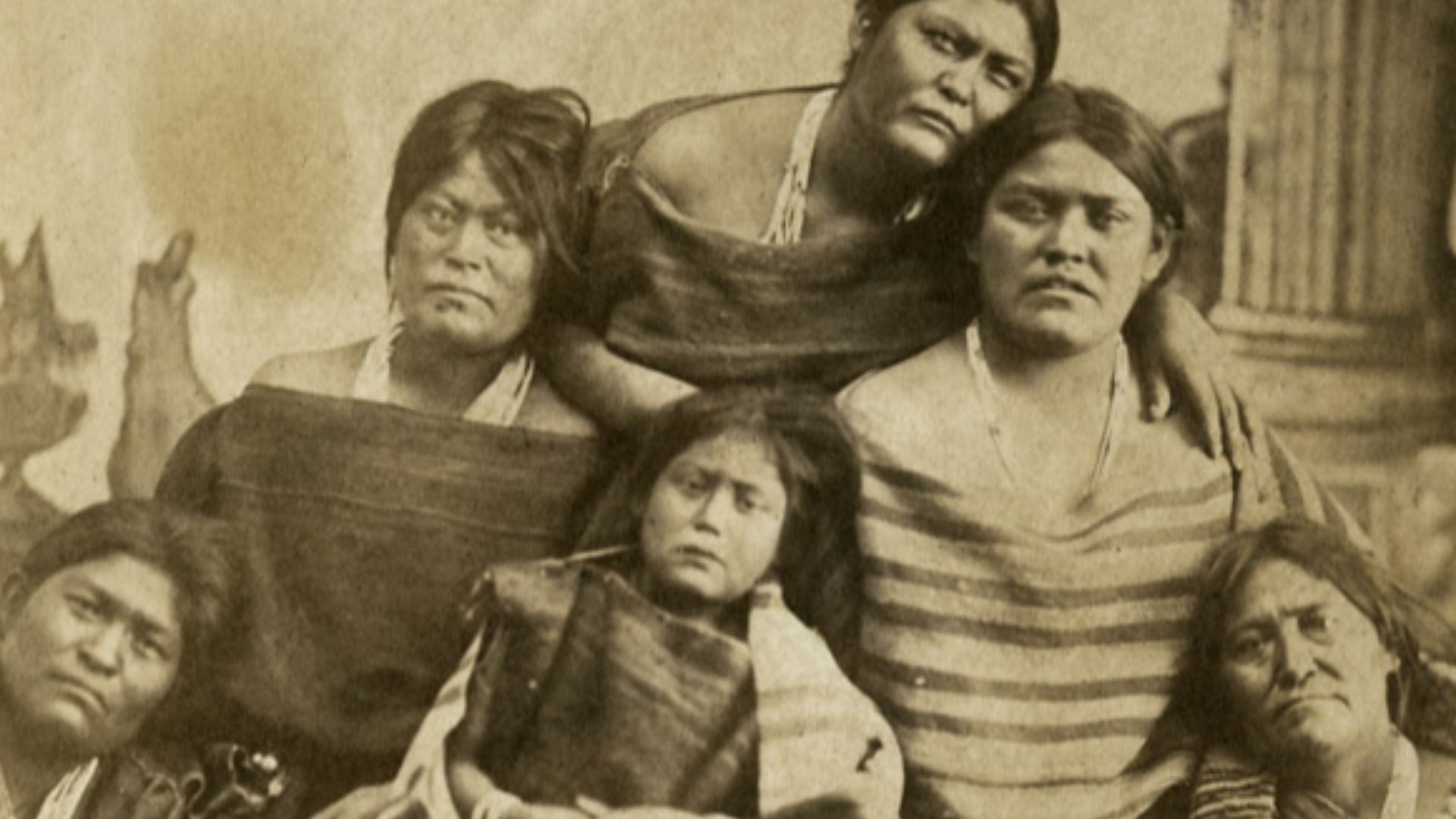 File:Navajo women during long walk of the Navajos.jpg