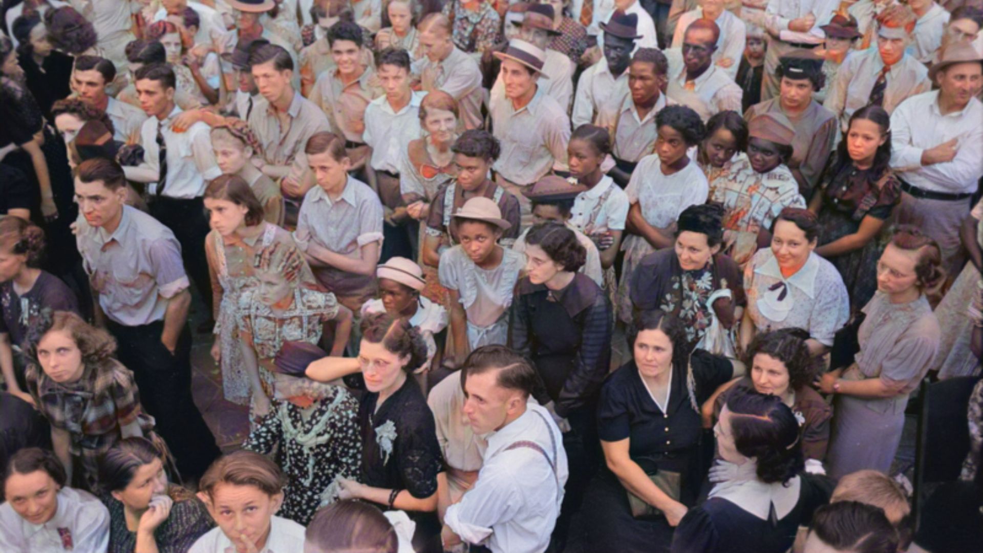 File:CrowleyCrowdListening1938Colorized.jpg