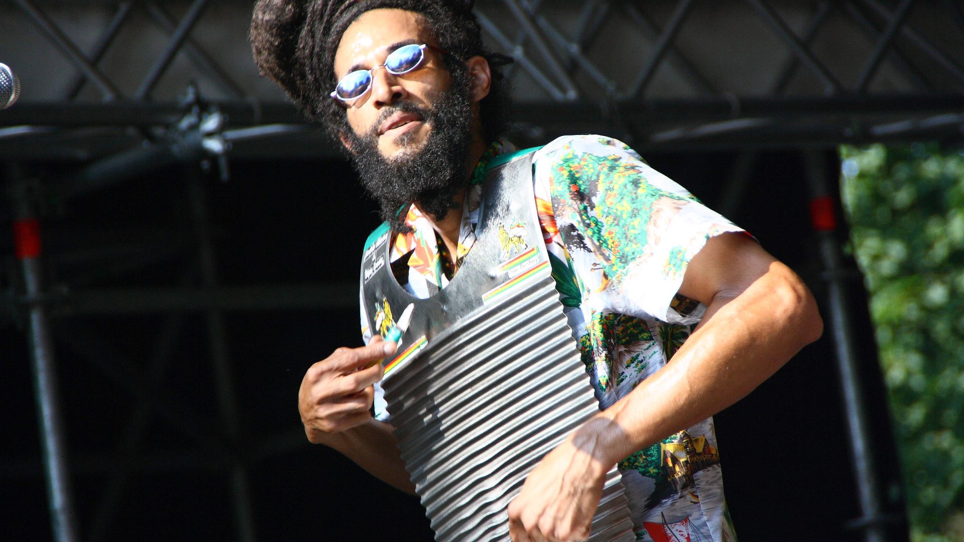 File:Zydeco Mike.JPG