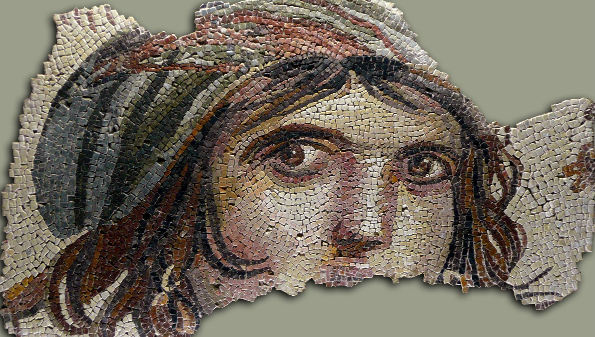 File:The Gypsy Girl Mosaic of Zeugma with bg.jpg