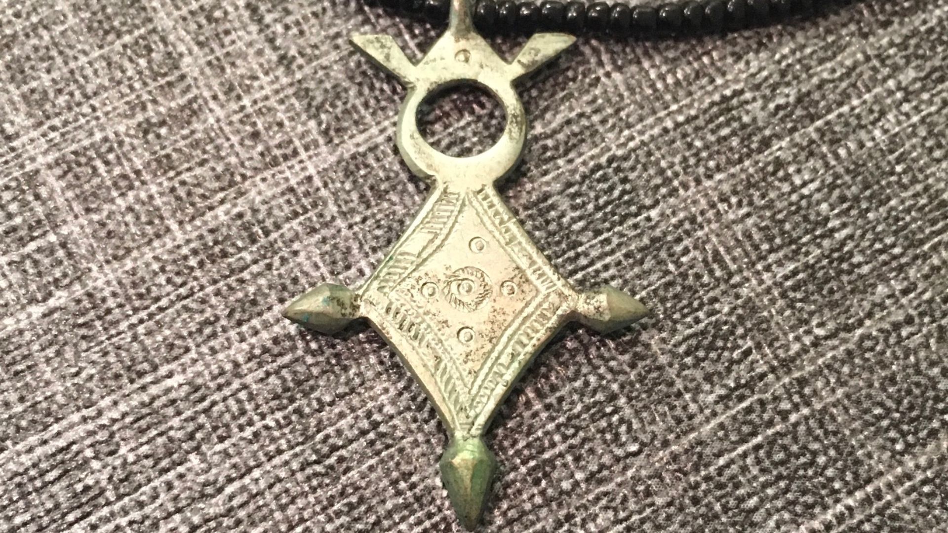 File:Croix de agadez.jpg