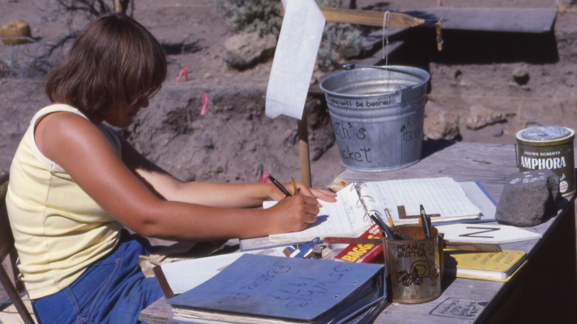 File:Archaeological excavations at a prehistoric American Indian site in the John Day Fossil Beds National Monument, north-central Oregon (USA) (2358109063).jpg