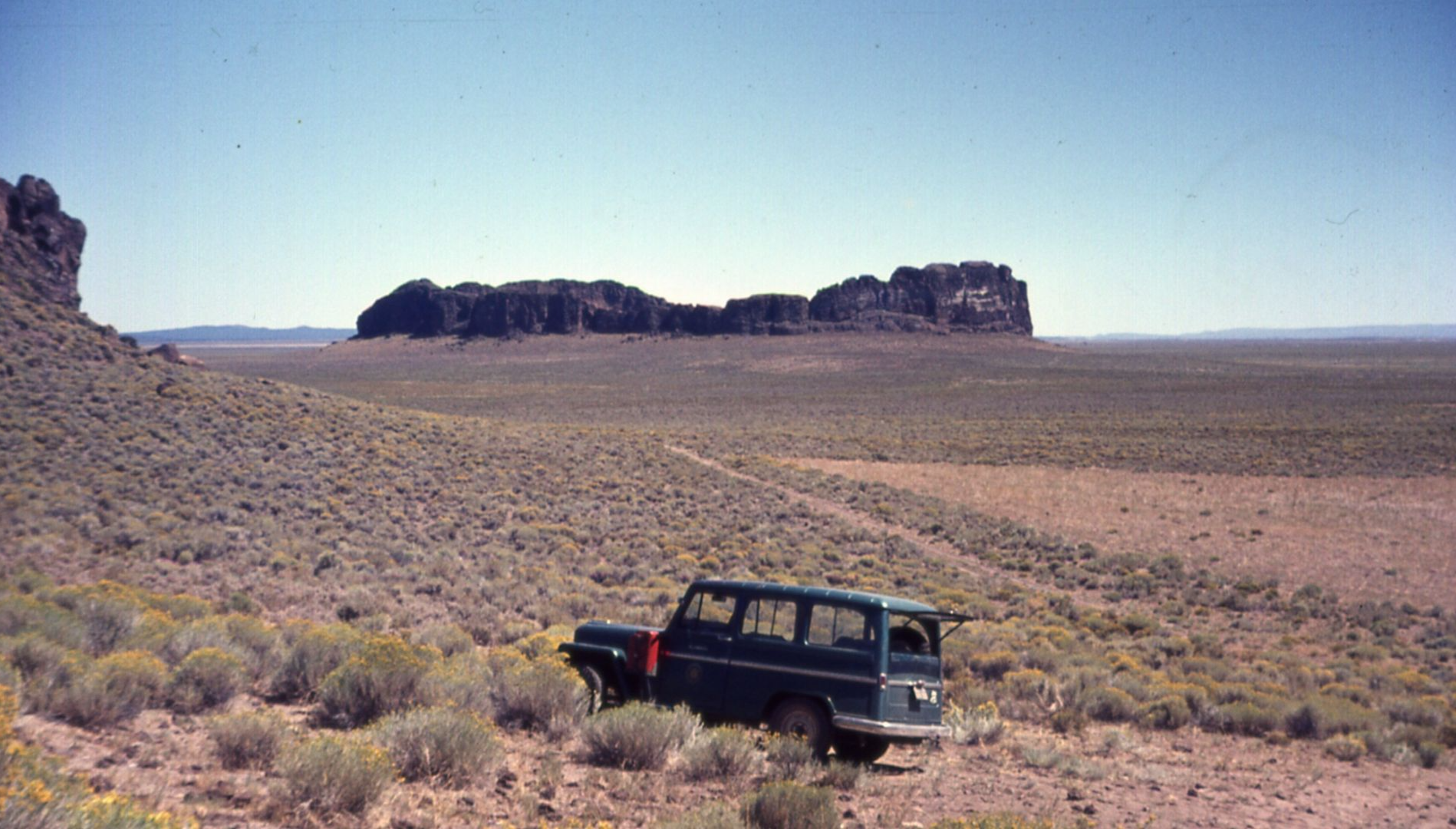 File:Fort Rock and basin.jpg