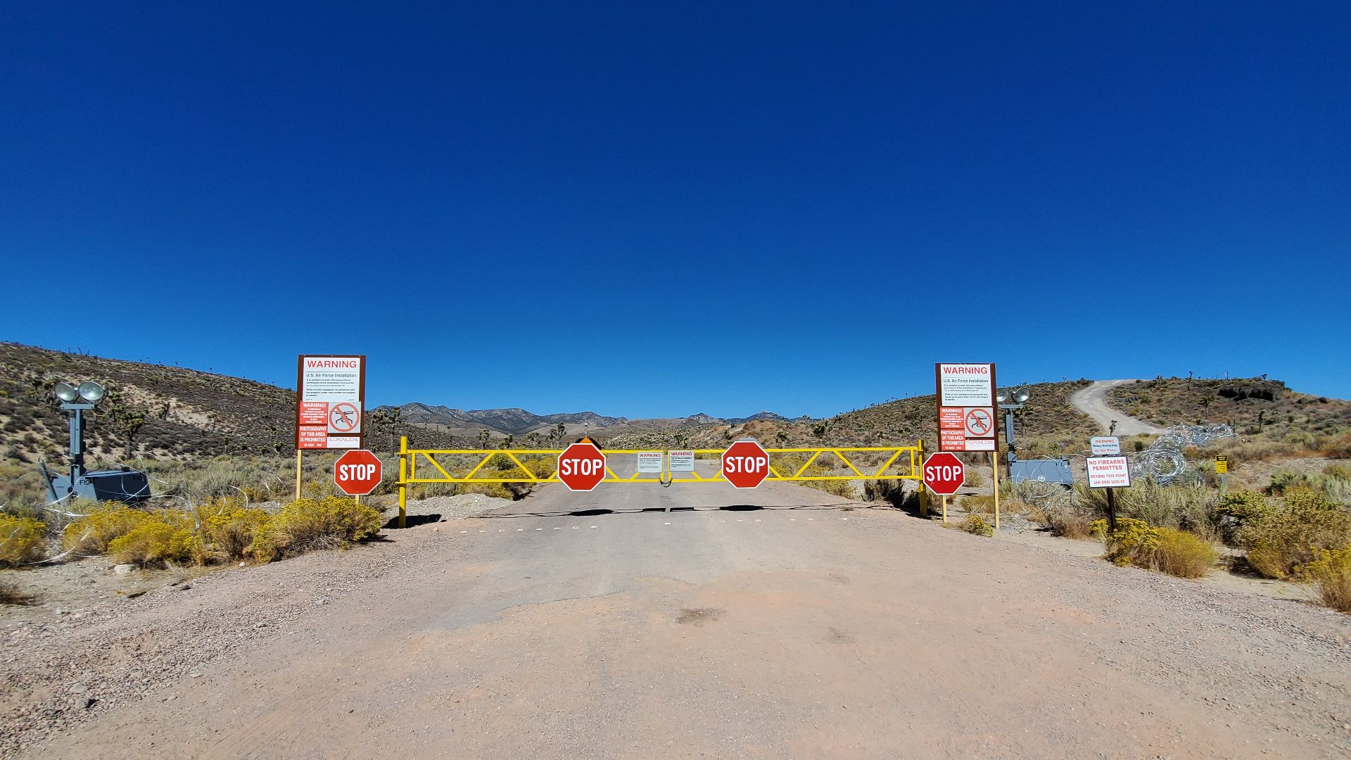 File:Area 51 Main Gate.jpg