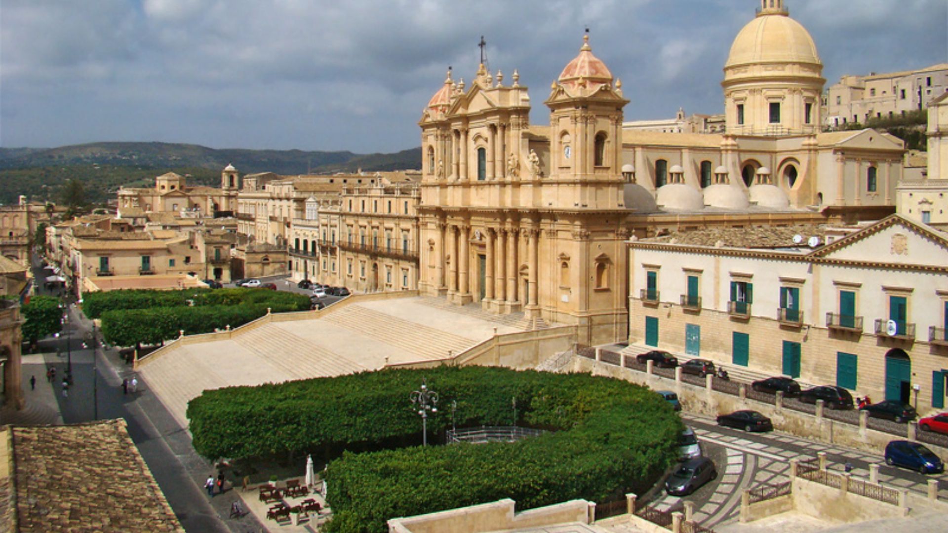 File:Sicilia Noto1 tango7174.jpg