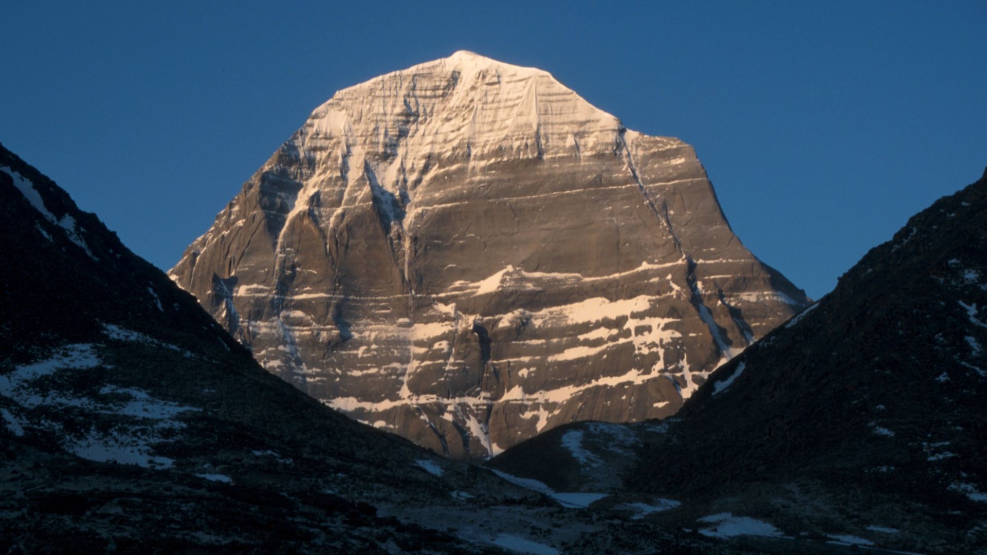 File:Kailash Tibet.jpg