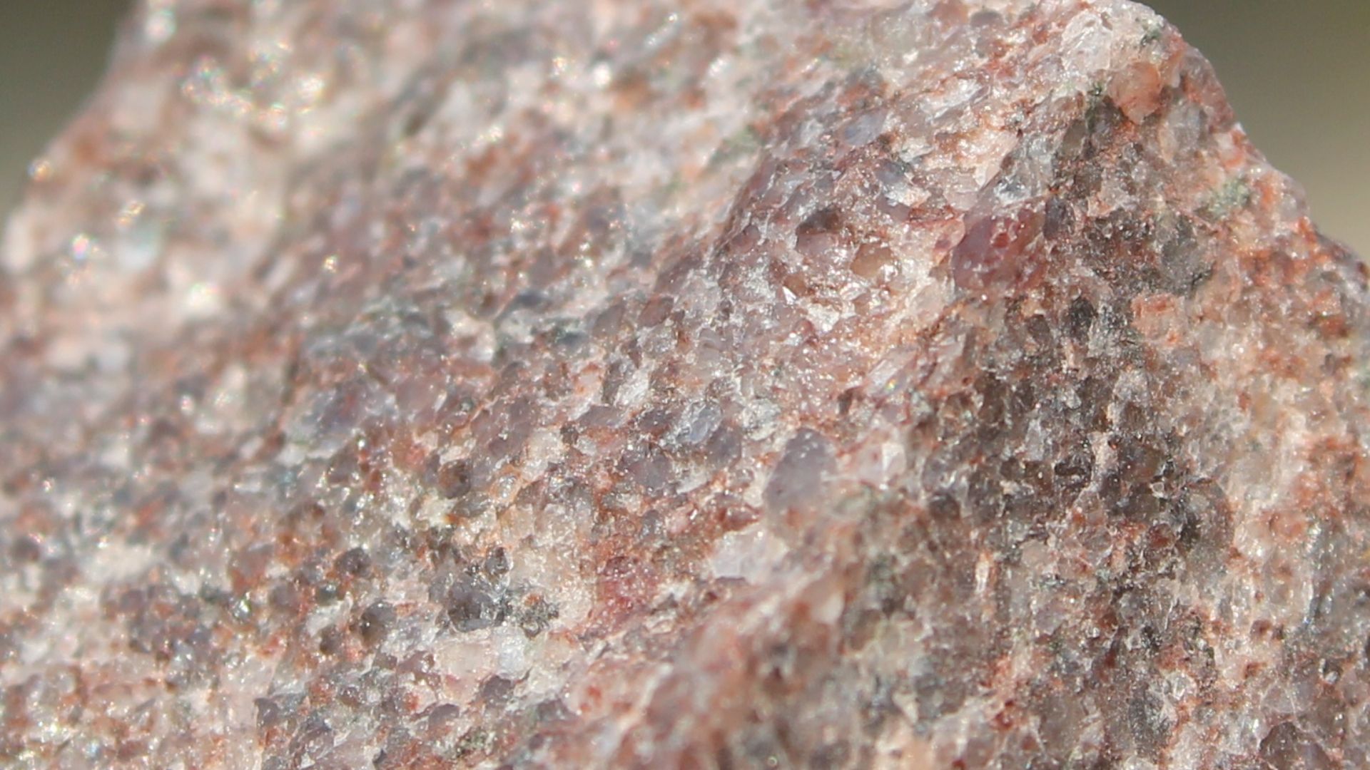 File:Sample of Quartzite.JPG