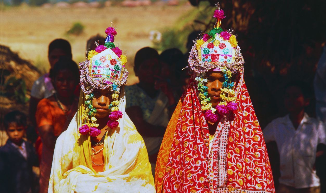 Gettyimages - 647346951, Warli bride and groom, Talasari