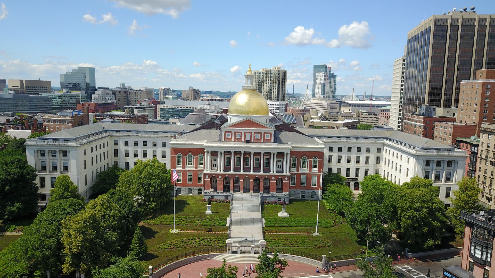 File:Aerial view of Massachusetts State House 2.jpg