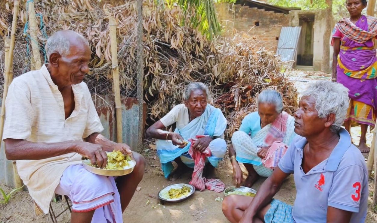 Tribe people fishing