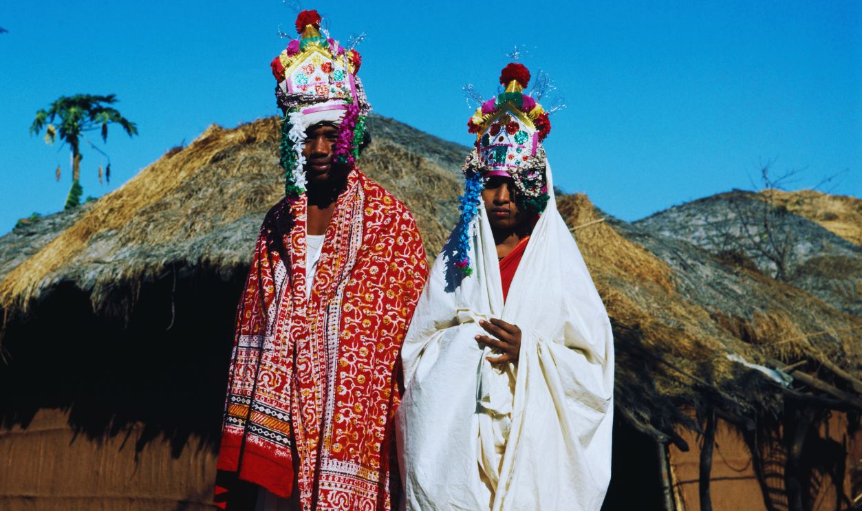 Gettyimages - 647348971, Warli bride and groom, Talasari