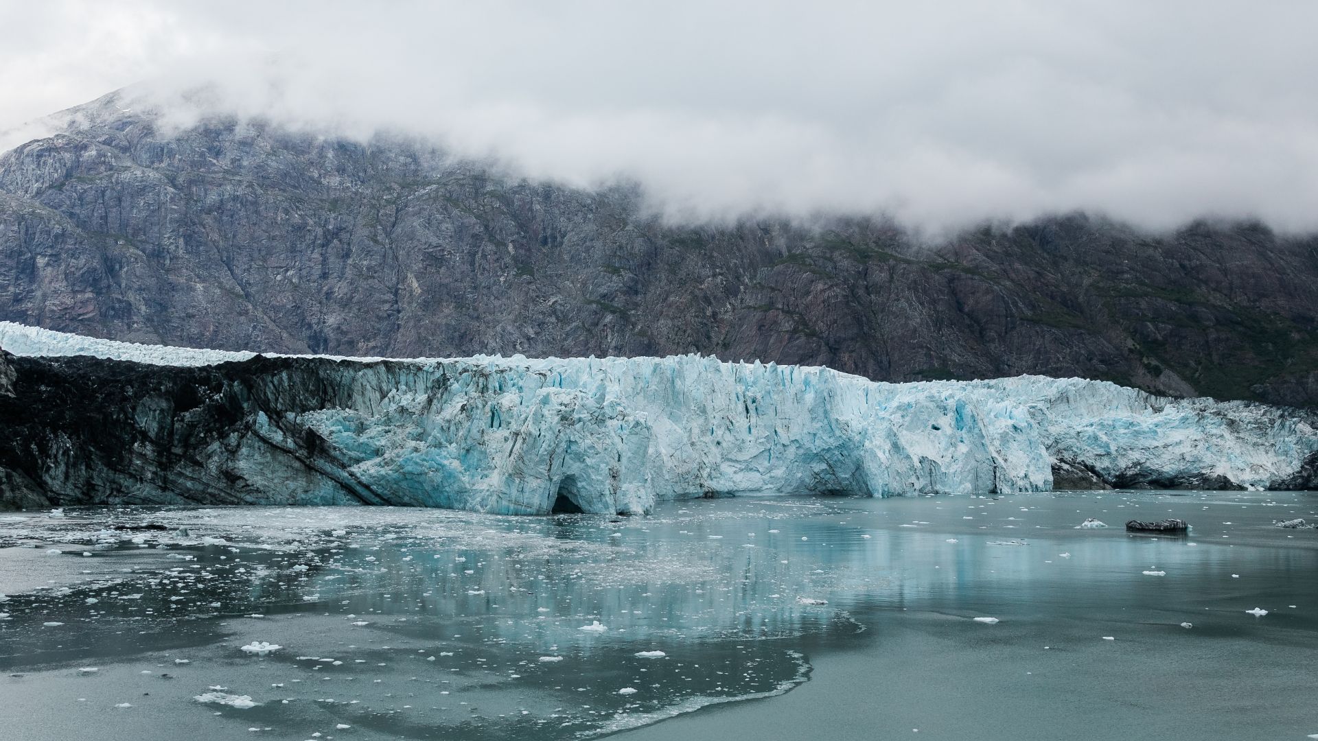 File:Glaciar Margerie, Parque Nacional Bahía del Glaciar, Alaska, Estados Unidos, 2017-08-19, DD 33.jpg