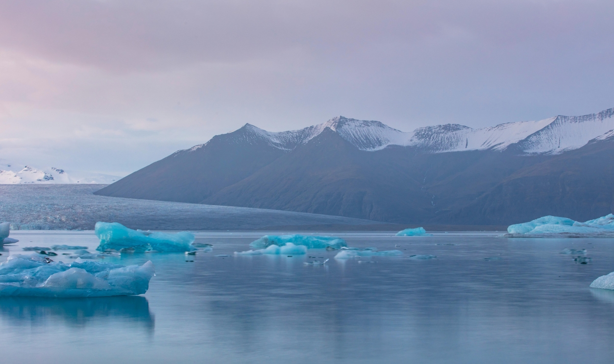Seismic Icequake Rattle