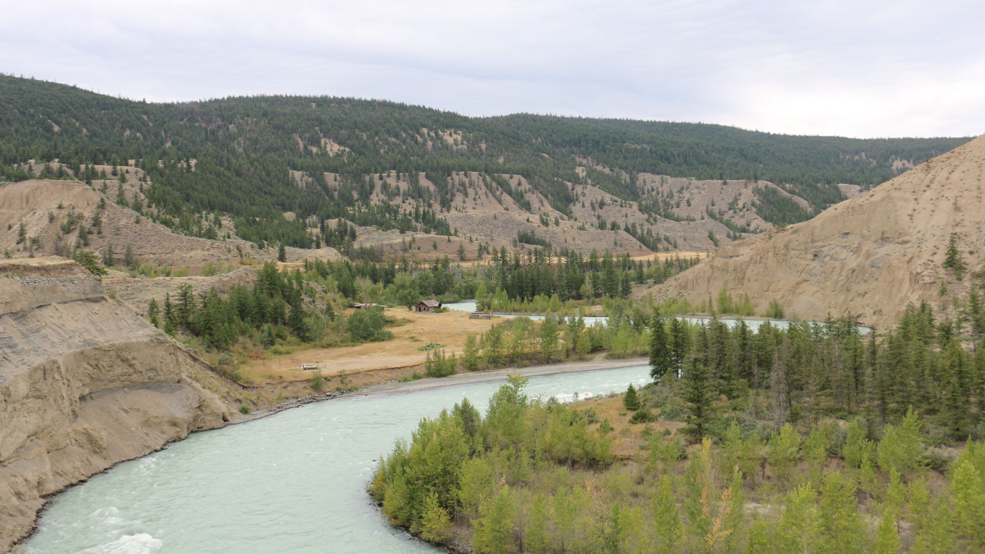File:ChilcotinRiveratFarwell.jpg