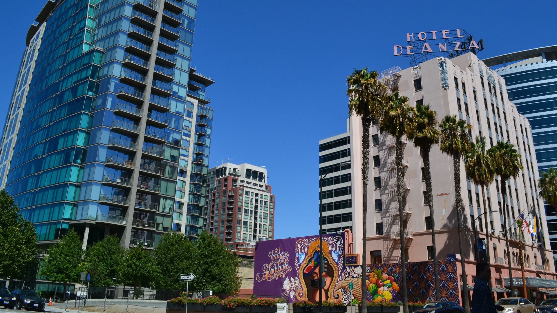 File:Downtown San Jose (30001966530).jpg