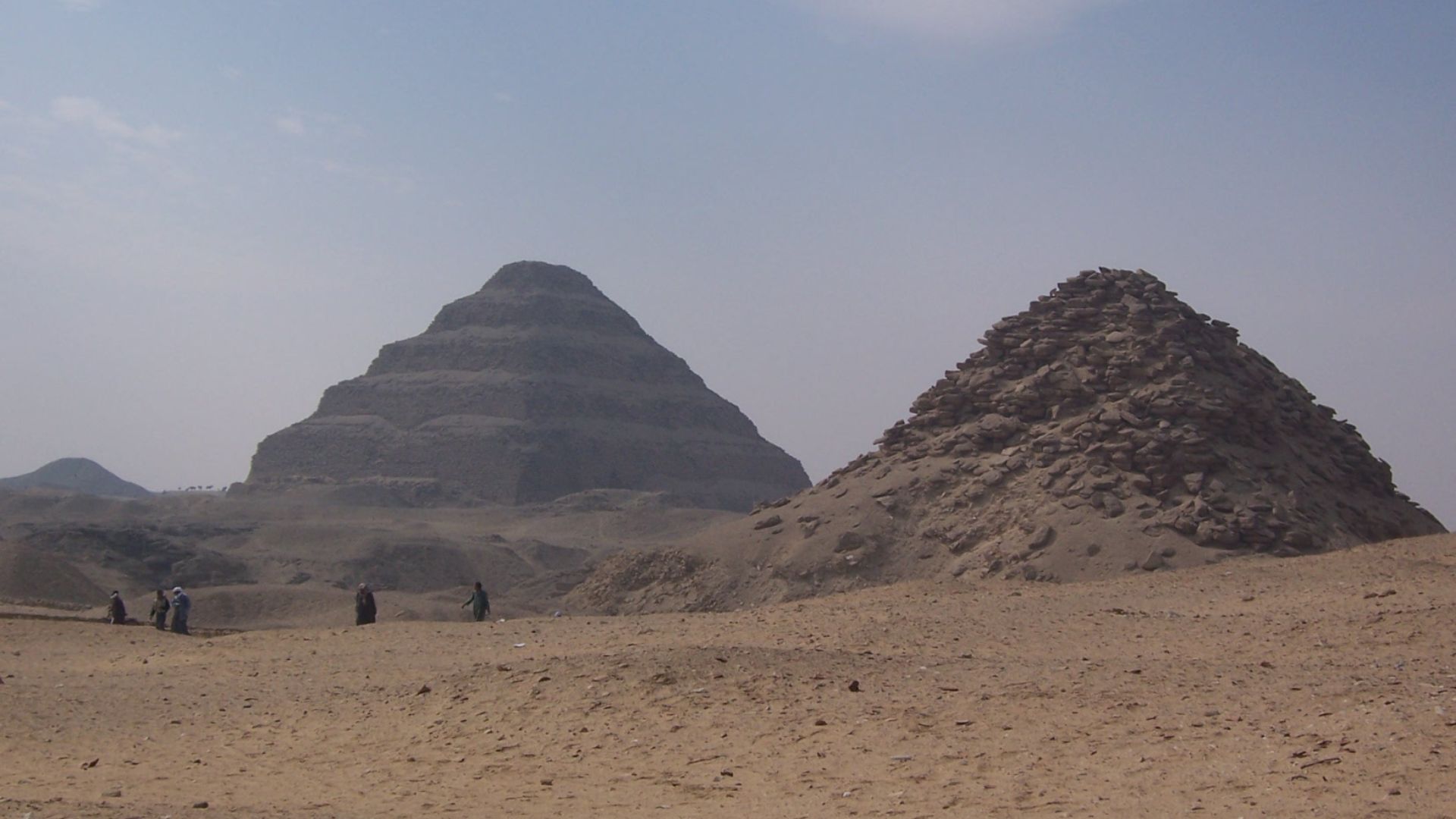 File:SakkaraPyramidsEgypt StepPyramid 2007feb1-12 byDanielCsorfoly.JPG