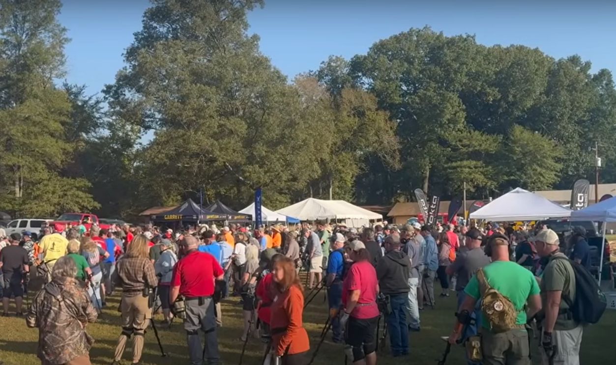 Connecting With A Community Of Modern-Day Diggers