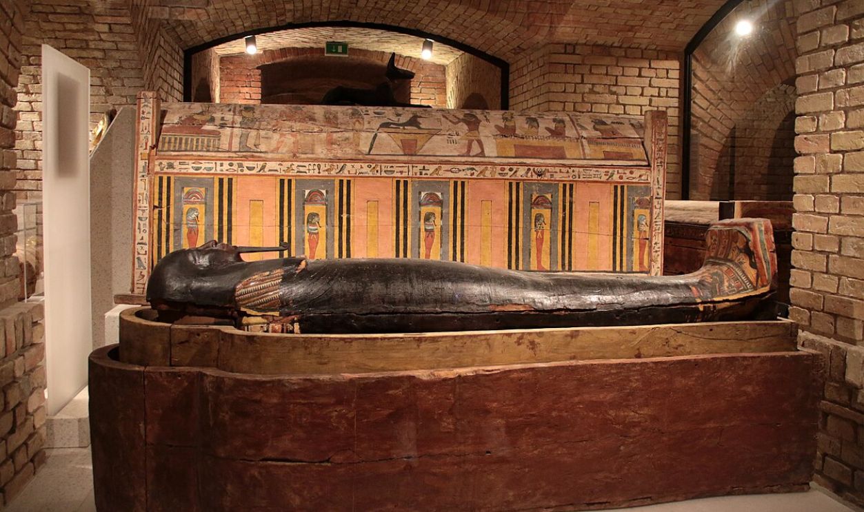 Statues In Motion: Not Just Decorations